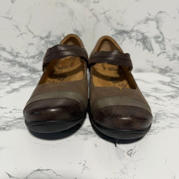 Taos Women 8.5 Bravo Mary Jane Flats Brown Leather Comfort Closed Toe Shoe - Picture 2 of 7